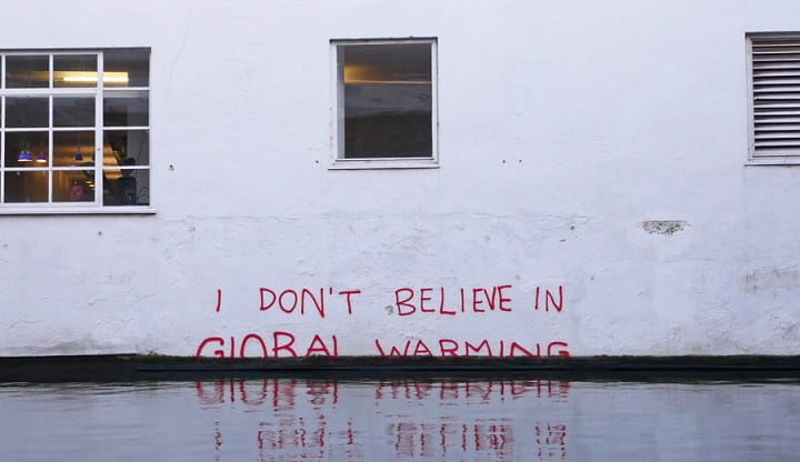 دروغ تغییرات اقلیمی